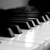 Mitä ovat pianon mustat koskettimet?